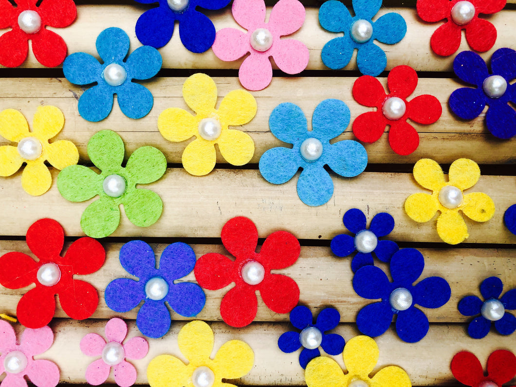 Felt Flowers for Craft Projects, Scrapbooking, Decorations | Pack of 25