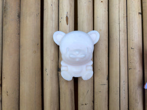 Handmade Sulphate and Paraben Free Shea Butter Bathing Bar | Bear
